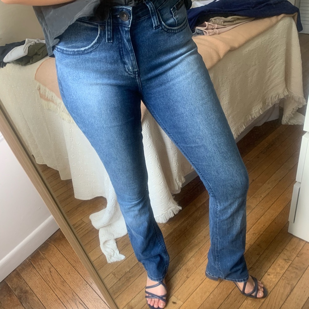 Calvin Klein High-Rise Flare /  Boot cut Jeans